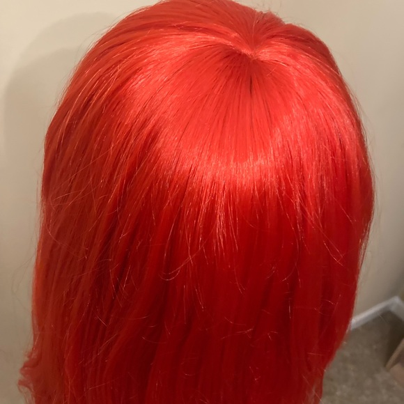 SOLD! Poison Ivy Halloween Wig - Picture 2 of 3